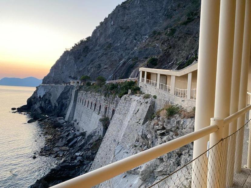 Ferienwohnung Ca Dei Poi - Loft Il Timone Riomaggiore Exterior foto